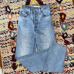 Levi’s ribcage straight jean
